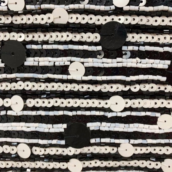 NWT Lady Unique Hand Bag with Tassel - Picture 4 of 4